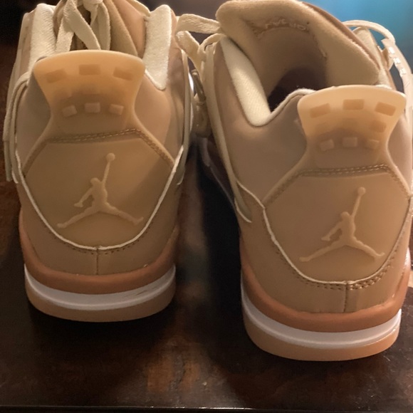 Women Air Jordan Retro 4 Shimmer - Picture 2 of 5